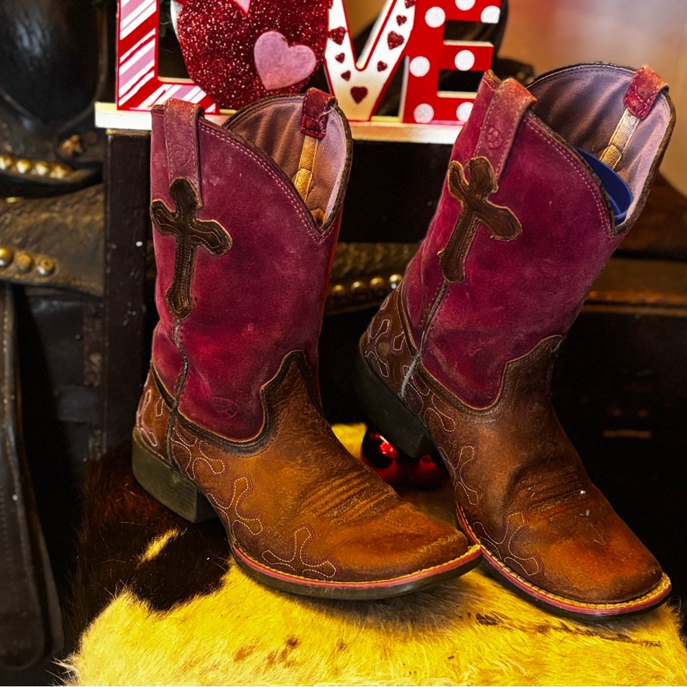 Girls Ariat Brown and Burgundy western Boots with Cross Design